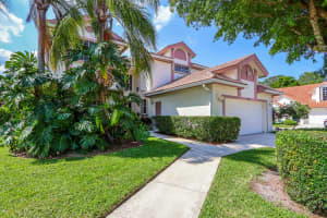 102 St Andrews Court, Jupiter, FL 33458 Sold 11/22/23