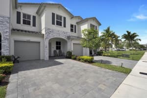 2644 SE 13th Street, Homestead, FL 33035 Sold 08/04/23