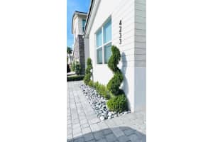 4233  Marina Way, Deerfield Beach, FL 33064 Sold 08/17/23