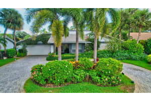 623 W Lakewoode Circle  W, Delray Beach, FL 33445 Sold 11/02/23
