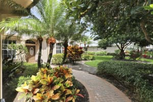 7996 SE Sequoia Drive, Hobe Sound, FL 33455 Sold 09/18/23