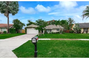 1226  Rowayton Circle, Wellington, FL 33414 Sold 09/28/23