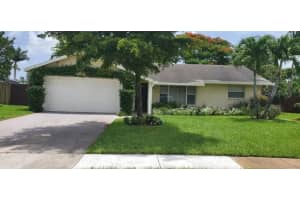 1226  Rowayton Circle, Wellington, FL 33414 Sold 09/28/23