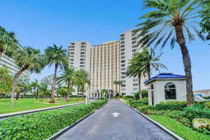 3900 N Ocean Drive   3e, Lauderdale By The Sea, FL 33308 Sold 08/08/23