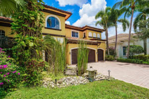 6075  Via Crystalle, Delray Beach, FL 33484 Sold 10/05/23