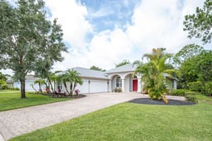 6785  49th Court, Vero Beach, FL 32967 Sold 08/22/23