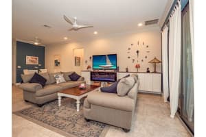 5591  55th Terrace, Vero Beach, FL 32967 Sold 09/28/23