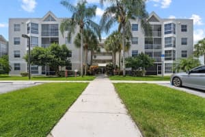 5936  Morningstar Circle   403, Delray Beach, FL 33484 Sold 08/31/23