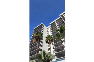 3420 S Ocean Boulevard   3r, Highland Beach, FL 33487 Sold 10/12/23