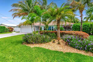 727  Havana Drive, Boca Raton, FL 33487 Sold 09/26/23
