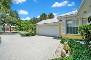 8489  Beaconhill Road, Palm Beach Gardens, FL 33410 Sold 08/08/23