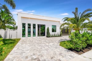 828 NW 2nd Avenue, Boca Raton, FL 33432 Sold 07/23/23