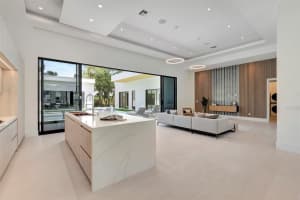 828 NW 2nd Avenue, Boca Raton, FL 33432 Sold 07/23/23