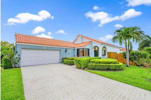 2671 Towle Drive, Palm Beach Gardens, FL 33410 Sold 02/13/24