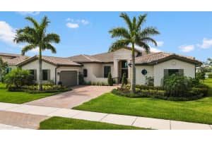8290 SE Pennock Trail, Jupiter, FL 33458 Sold 12/19/23