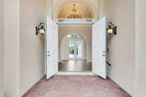 15655  77th Trail  N, Palm Beach Gardens, FL 33418 Sold 10/30/23
