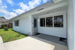 2815 SW 9th Street, Boynton Beach, FL 33435 - MLS#R10899113