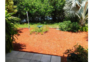 380  Tropical Isles Circle   21, Fort Pierce, FL 34982 Sold 09/06/24