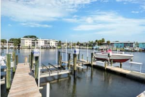 313  Lake Circle   310, North Palm Beach, FL 33408 Sold 09/07/23