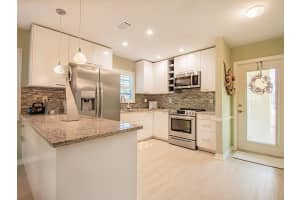 98  Spring Lake Drive   101, Vero Beach, FL 32962 Sold 10/04/23