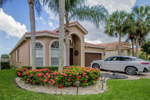 8140  Viale Matera, Lake Worth Beach, FL 33467 Sold 10/02/23