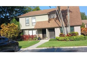 416  Sandtree Drive, Palm Beach Gardens, FL 33403 Sold 07/26/23