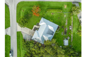 404  21st Street  SE, Vero Beach, FL 32962 Sold 12/15/23