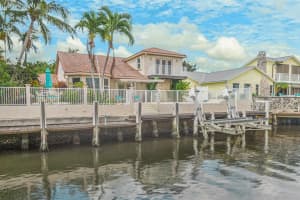 121  Lucina Drive, Hypoluxo, FL 33462 Sold 09/19/23