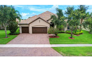 3243  Siena Circle, Wellington, FL 33414 Sold 08/07/23