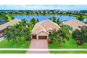 3243  Siena Circle, Wellington, FL 33414 Sold 08/07/23