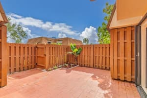 825  Center Street   20a, Jupiter, FL 33458 Sold 07/25/23
