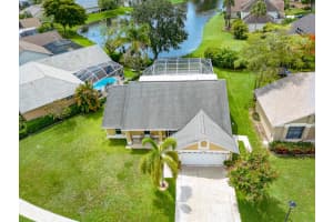 3662  Woods Walk Boulevard, Lake Worth Beach, FL 33467 Sold 08/11/23