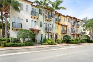 31  Via Floresta Drive, Boca Raton, FL 33487 Sold 07/26/23