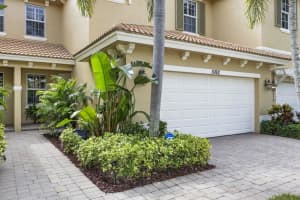 5062  Dulce Court, Palm Beach Gardens, FL 33418 Sold 08/17/23