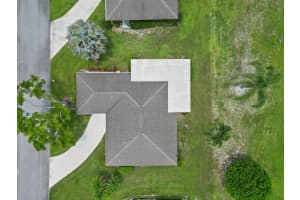 5205 SE Sea Island Way, Stuart, FL 34997 Sold 08/09/23