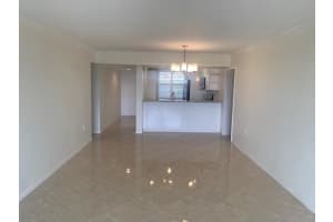 6061  Balboa Circle    402, Boca Raton, FL 33433 Sold 09/21/23