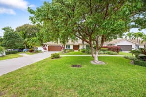 7641 W Country Club Boulevard, Boca Raton, FL 33487 Sold 09/29/23