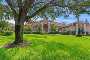 868  Forest Glen Lane, Wellington, FL 33414 Sold 04/23/24