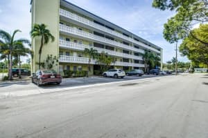 1425  Arthur Street   204a, Hollywood, FL 33020 Sold 08/11/23