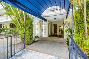 1425  Arthur Street   204a, Hollywood, FL 33020 Sold 08/11/23