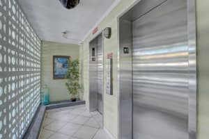 1425  Arthur Street   204a, Hollywood, FL 33020 Sold 08/11/23