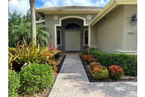 7825  Via Grande   N, Boynton Beach, FL 33437 Sold 08/15/23