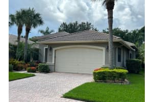 7825  Via Grande   N, Boynton Beach, FL 33437 Sold 08/15/23