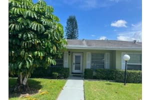 1120  Lemon Tree Terrace   73-C, Delray Beach, FL 33445 Sold 09/29/23