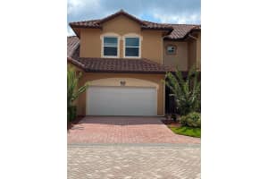 2800 65th Dr, Vero Beach, FL 32966, Sold 07/18/23