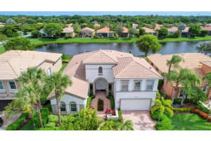8755  Via Prestigio   E, Wellington, FL 33411 Sold 11/28/23
