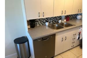 2016  Guildford A, Boca Raton, FL 33434 Sold 12/03/24