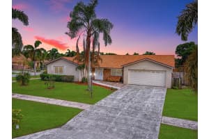 1413  Westchester Drive  N, West Palm Beach, FL 33417 Sold 08/15/23