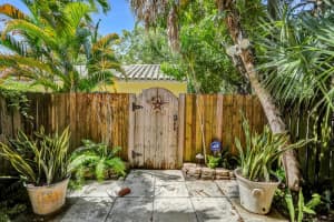 302 34th Street, West Palm Beach, FL 33407 Sold 06/24/24