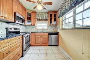 204  Cardinal Lane, Delray Beach, FL 33445 Sold 08/15/23